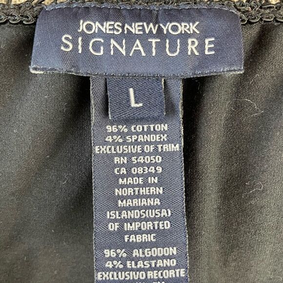 Jones New York Signature Top Size L EUC - Picture 5 of 5